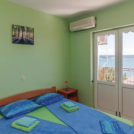 Appartement With Sea View Iii