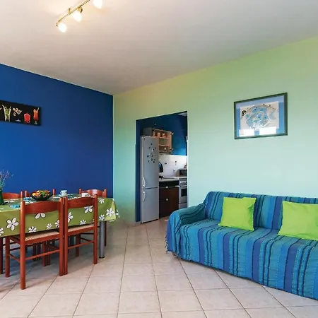 With Sea View Iii Apartment *